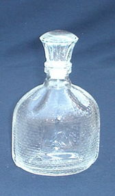 噴涂酒瓶在食品包裝中的應(yīng)用與玻璃材料的優(yōu)勢(shì)